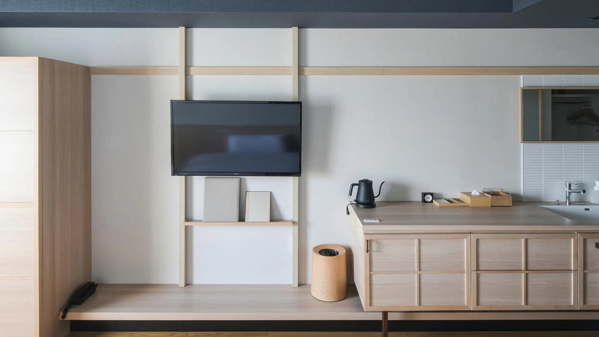 Vessel Hotel Campana Susukino Sapporo 4*,  Japan
